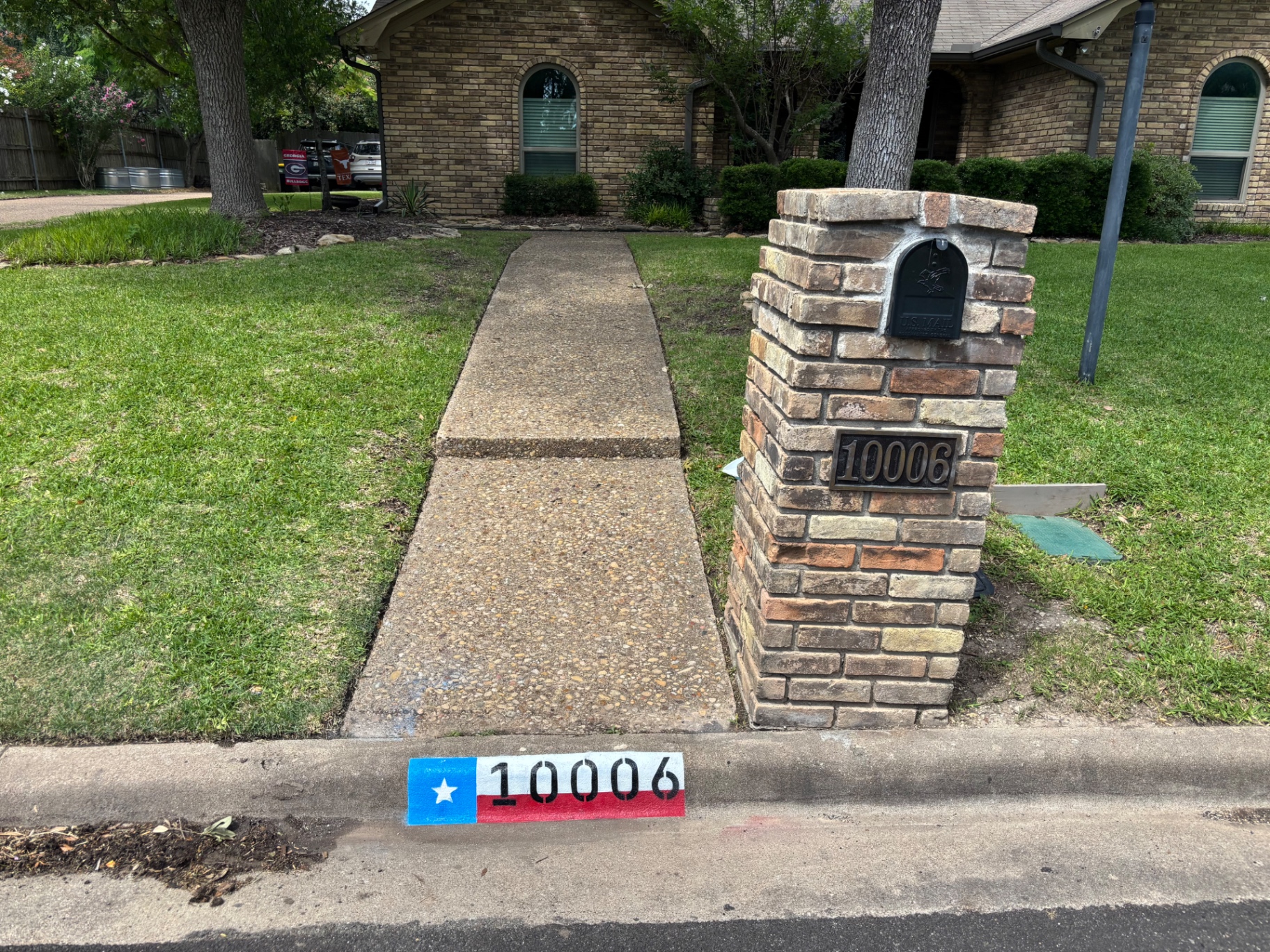 Curb painting work 4